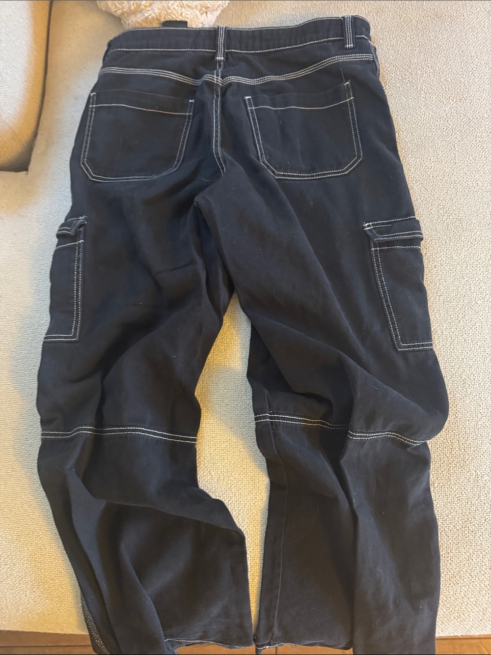 Divided - Black womans Cargo Jeans with Contrast Stitching size 6 - Picture 4 of 6